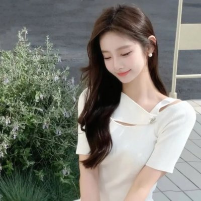 与海明威为邻